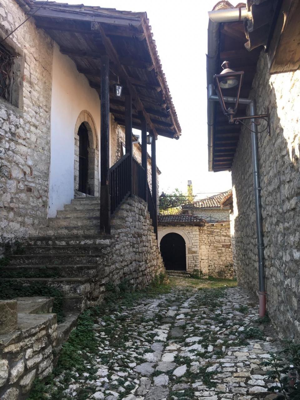 Pjetri House Affittacamere