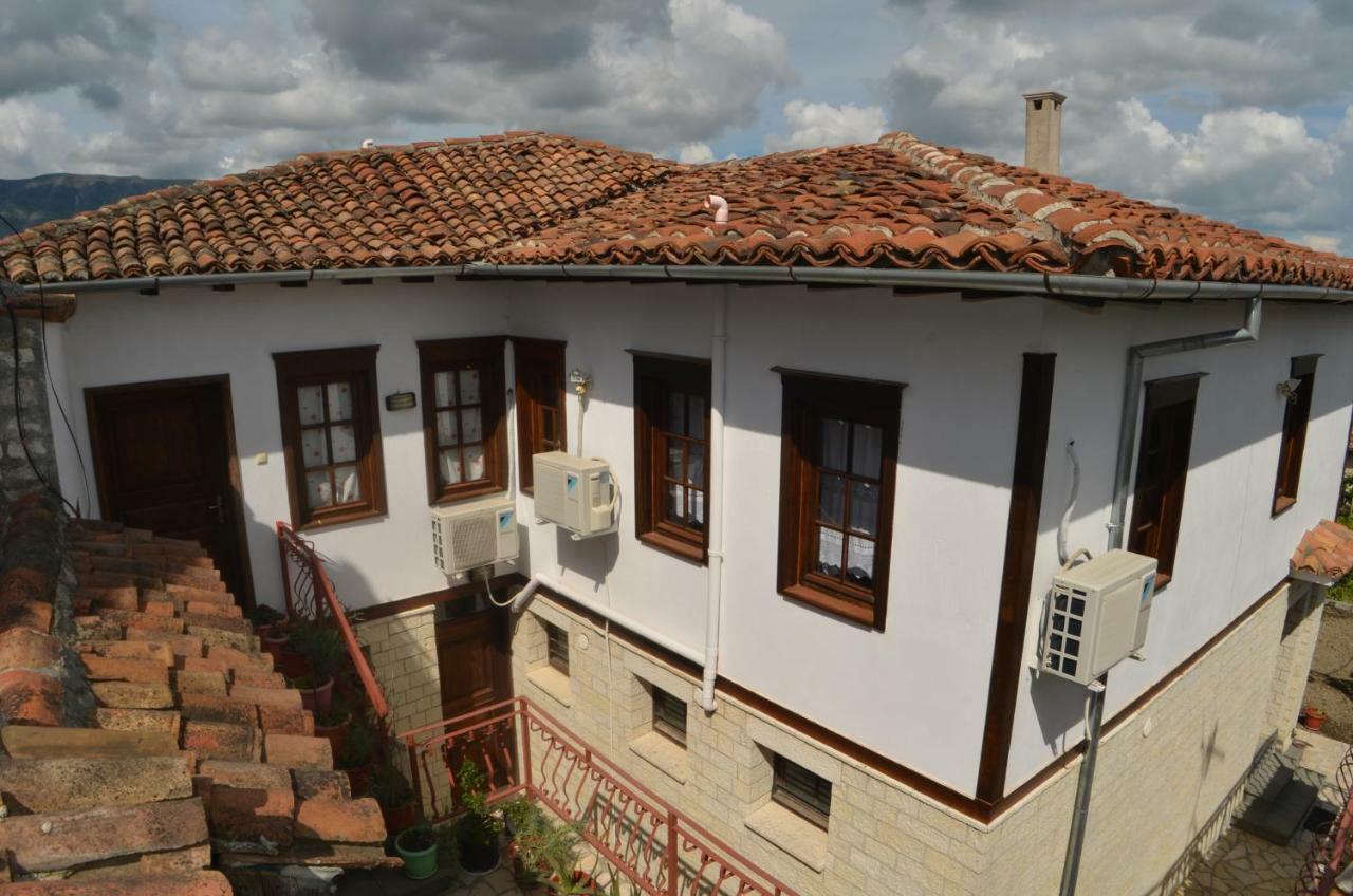 Affittacamere Pjetri House *